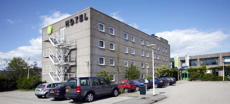 Campanile & Restaurant Hotel 3*